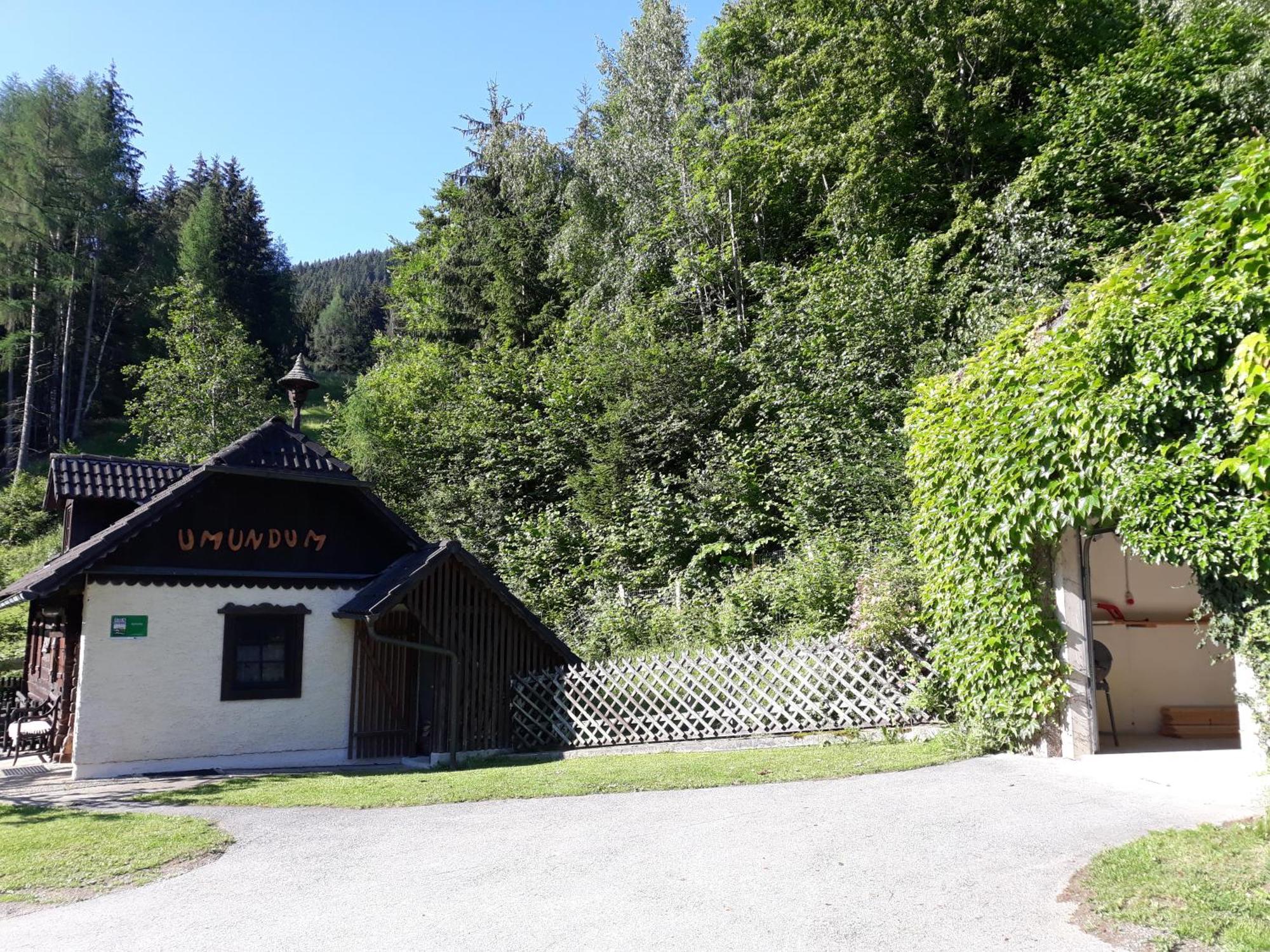Umundumhuette Villa Katsch an der Mur Exteriör bild